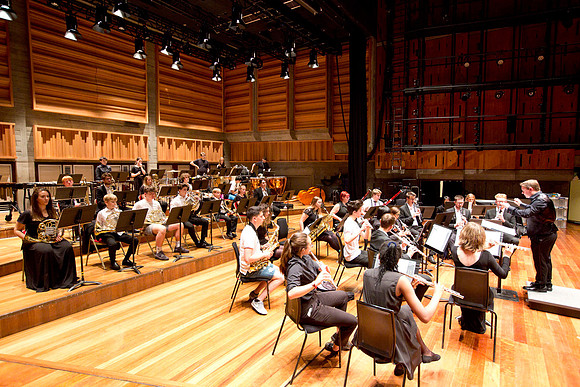 trinitylabanQEH-275