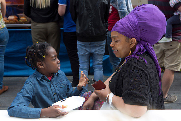 africautopia_market_092