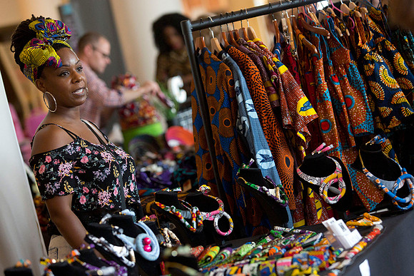 africautopia_market_065