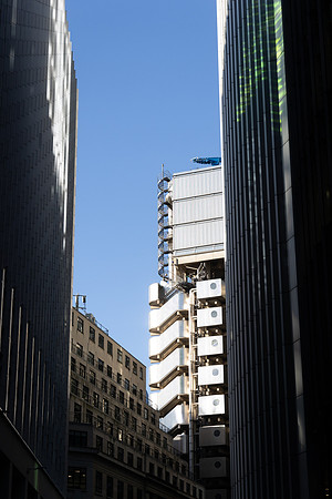 ukfinance-city1-112