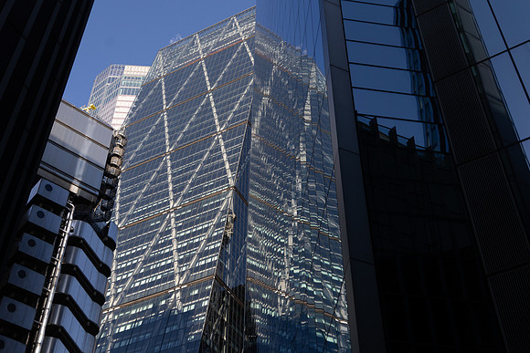 ukfinance-city1-118