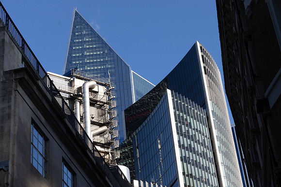 ukfinance-city1-135