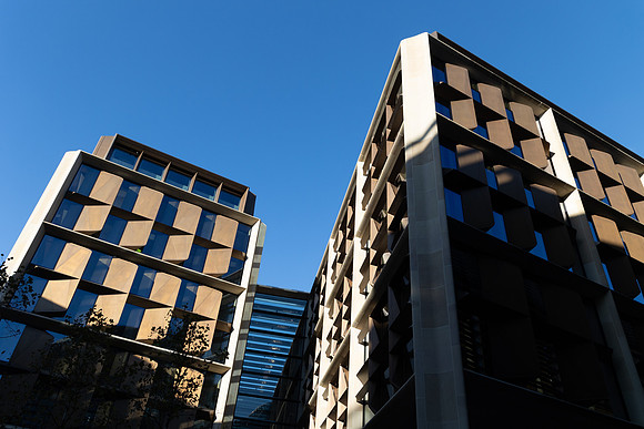 ukfinance-city1-153