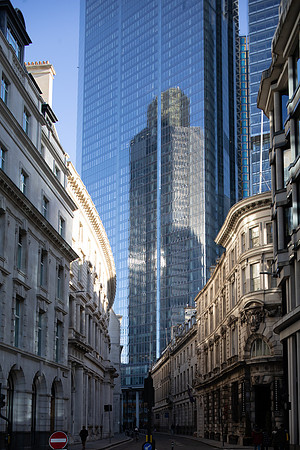 ukfinance-city1-173