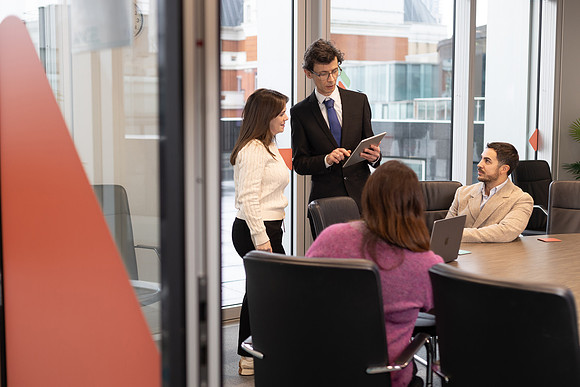 ukfinance-office1-010