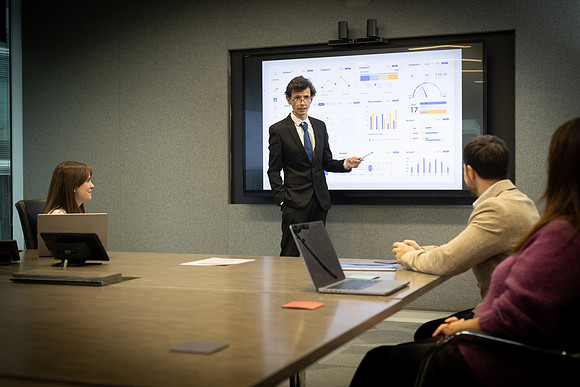 ukfinance-office1-027