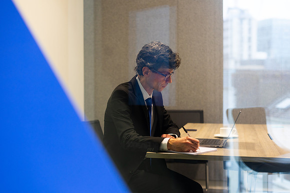 ukfinance-office1-147