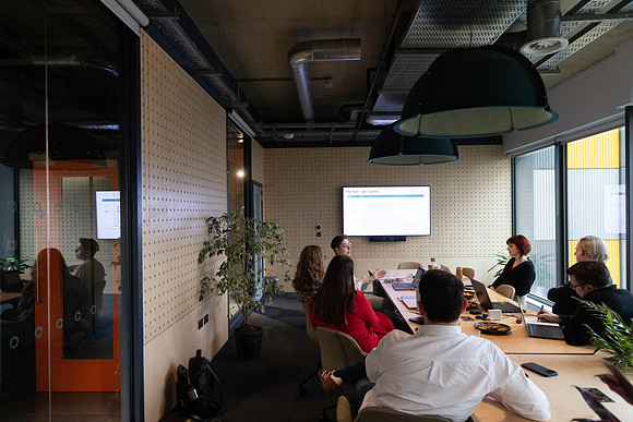 makereal-meetings-032