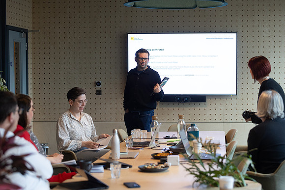 makereal-meetings-067