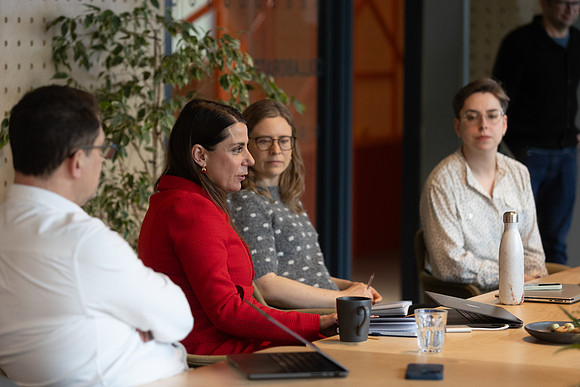 makereal-meetings-068
