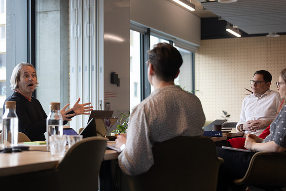 makereal-meetings-082