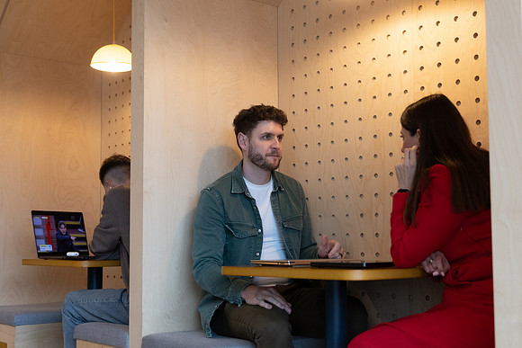 makereal-meetings-131