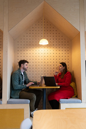 makereal-meetings-152