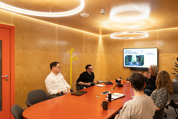 makereal-meetings-165