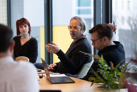 makereal-meetings-035