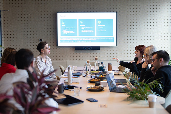 makereal-meetings-043