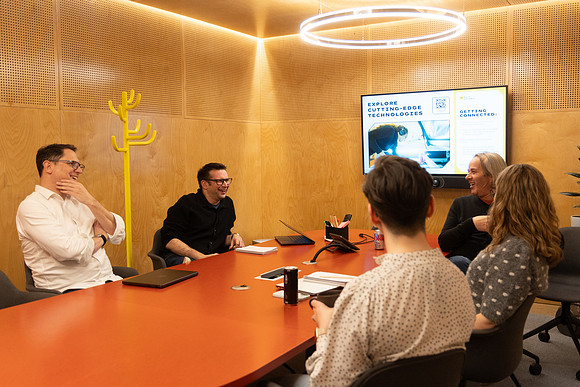 makereal-meetings-172