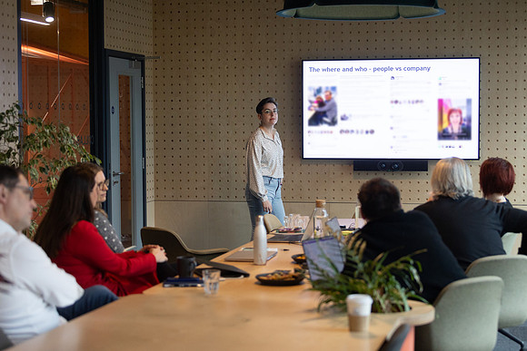 makereal-meetings-022