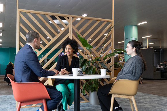 ukfinanceoffice3_046