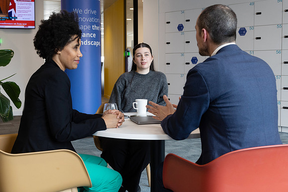ukfinanceoffice3_056