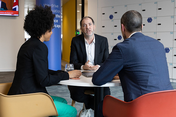 ukfinanceoffice3_058