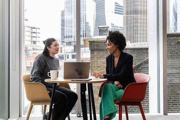 ukfinanceoffice3_062