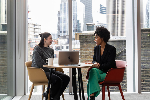 ukfinanceoffice3_064
