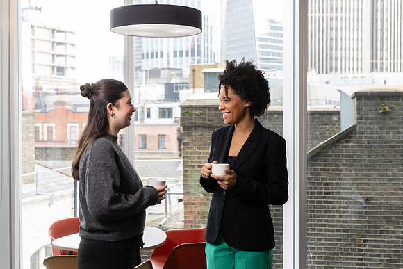 ukfinanceoffice3_086