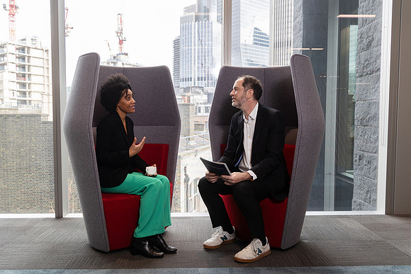 ukfinanceoffice3_104