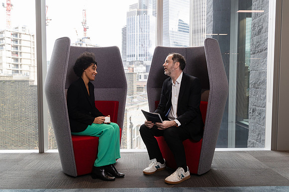 ukfinanceoffice3_105