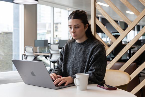 ukfinanceoffice3_108