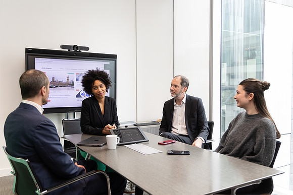 ukfinanceoffice3_147