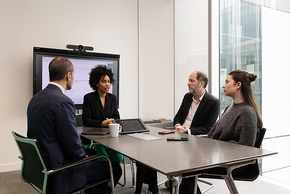 ukfinanceoffice3_159