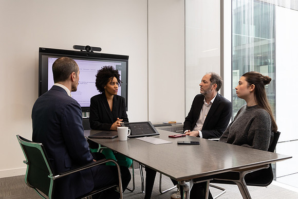 ukfinanceoffice3_168