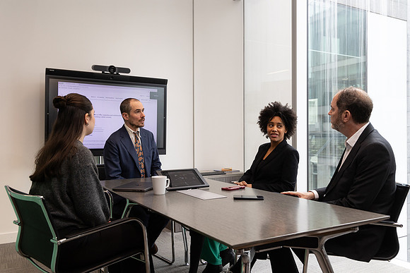 ukfinanceoffice3_171