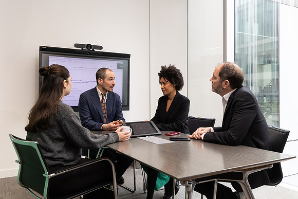 ukfinanceoffice3_176