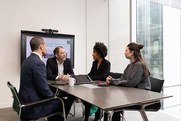 ukfinanceoffice3_183
