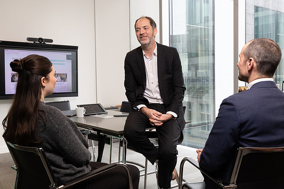 ukfinanceoffice3_186