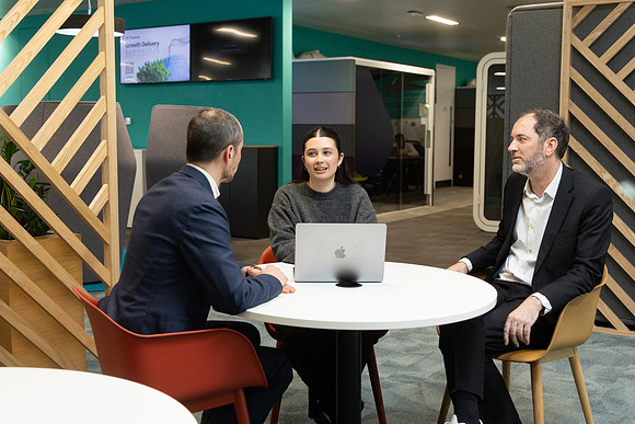 ukfinanceoffice3_221