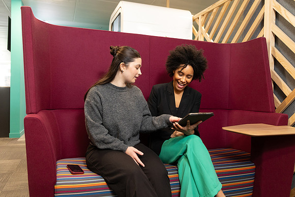 ukfinanceoffice3_231