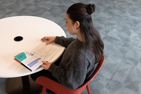 ukfinanceoffice3_261
