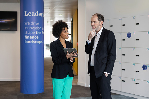 ukfinanceoffice3_278