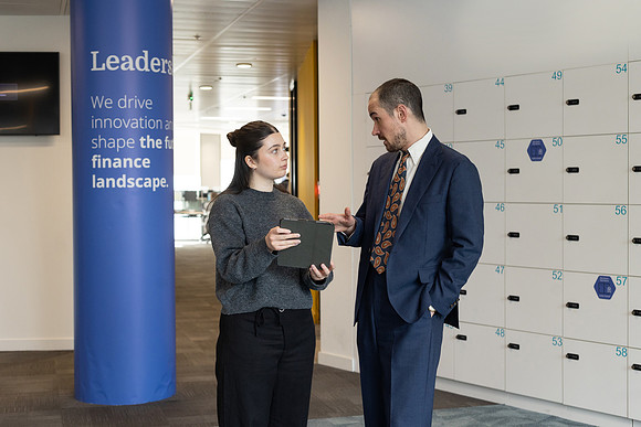 ukfinanceoffice3_287