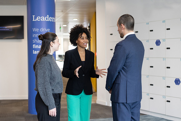 ukfinanceoffice3_296