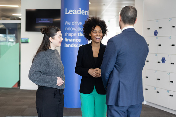 ukfinanceoffice3_303