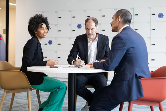 ukfinanceoffice3_313