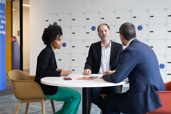 ukfinanceoffice3_317