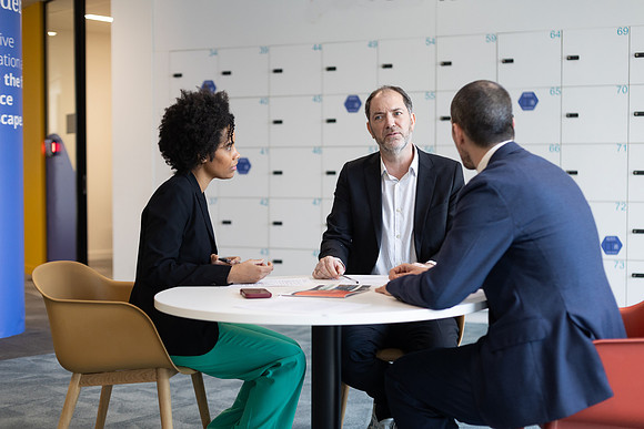 ukfinanceoffice3_318