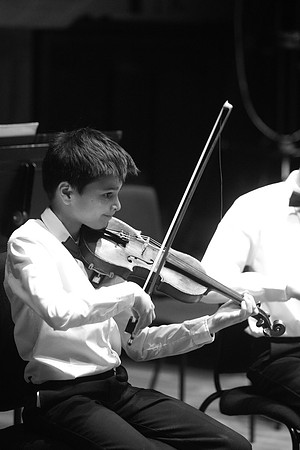 juniorstringsbw-210