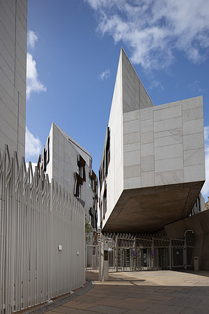 fca-holyrood-001